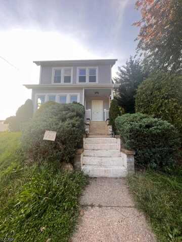 186 Old Rd, Woodbridge, NJ 07077
