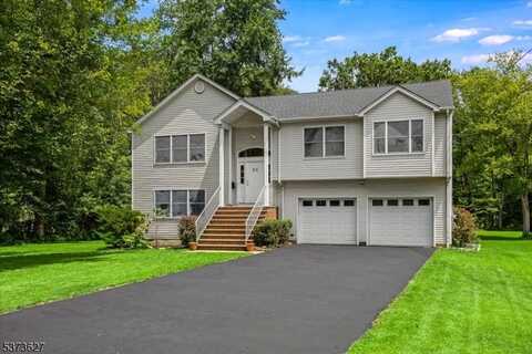 43 Kuntz Avenue, Berkeley Heights, NJ 07922