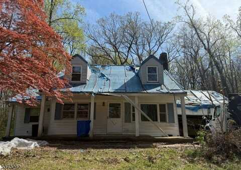 14 Ninth St, Warren, NJ 07059