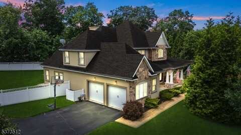 8 Eden Ln, Hanover Twp., NJ 07981