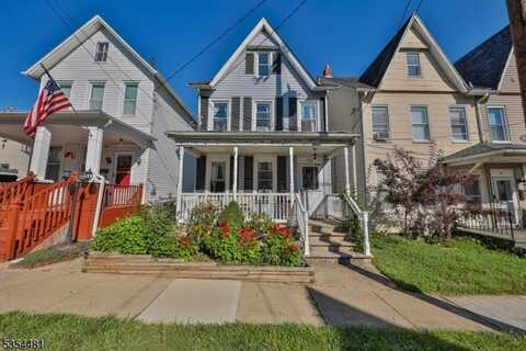 73 Summit Ave, Phillipsburg, NJ 08865