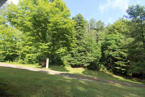8157 Moncove Lake Rd, Gap Mills, WV 24941