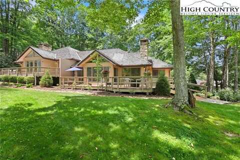 870 Clubhouse Drive, Banner Elk, NC 28604