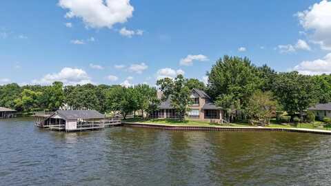 109 Pinehurst Dr, Mabank, TX 75156