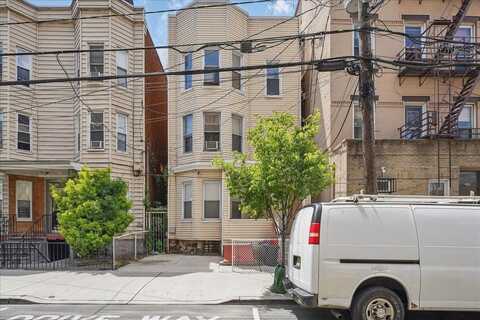 335 47TH ST, Union City, NJ 07087