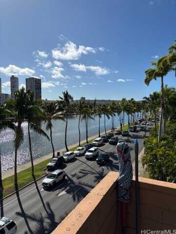 454 Namahana Street, Honolulu, HI 96815