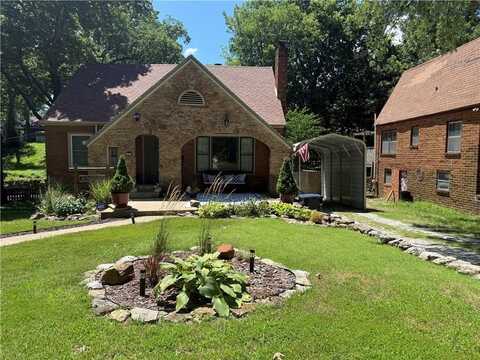 1027 N 5th Street, Independence, KS 67301
