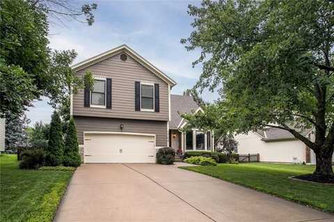 1722 NE Duchess Drive, Lees Summit, MO 64086