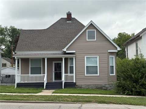 417 S 5th Street, Atchison, KS 66002