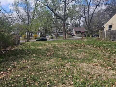 6737 Agnes Avenue, Kansas City, MO 64132