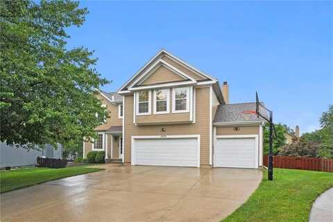 6333 Lakecrest Drive, Shawnee, KS 66218