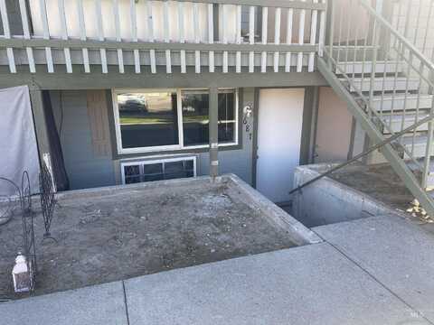 687 SE 6th Ave, Ontario, OR 97914