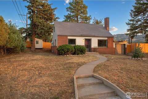 219 3rd St, Estes Park, CO 80517