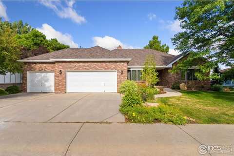 5925 Greenridge Cir, Fort Collins, CO 80525