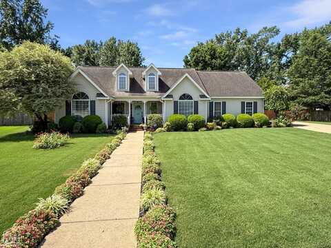 46 Country Village Cir, Cabot, AR 72023