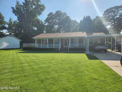2605 Country Club Road, Jacksonville, NC 28546