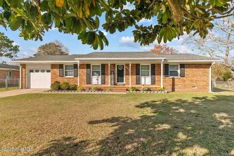 413 Brynn Marr Road, Jacksonville, NC 28546