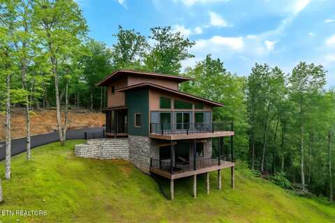 2671 Switchback Way, Cosby, TN 37722