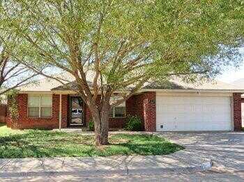 1010 Oakridge Avenue, Lubbock, TX 79416