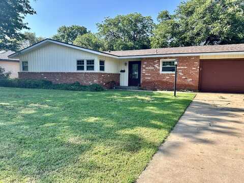 3705 38th Street, Lubbock, TX 79413
