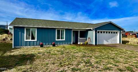 1941 NW Admiralty Circle, Waldport, OR 97394