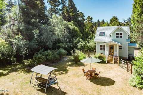 321 SE 35th Street, Newport, OR 97365