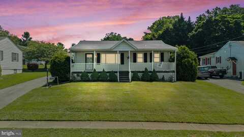 8409 WOODWARD ST, SAVAGE, MD 20763