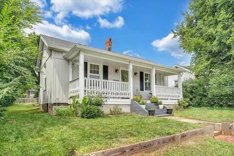 1013 Madison Street, Bedford, VA 24523