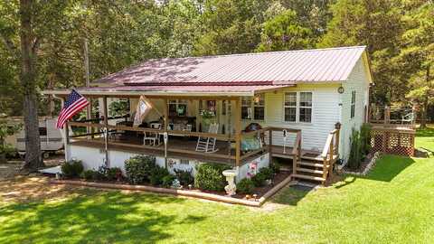 85 NELLS KNOB, Bath Springs, TN 38311