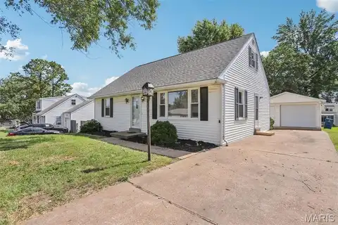 10318 Baptist Church Road, Unincorporated, MO 63123