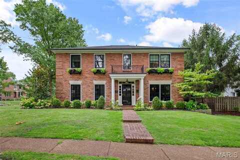 7400 Buckingham Drive, Clayton, MO 63105