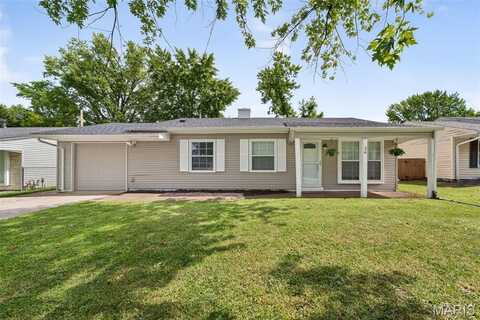 26 Steeplechase Drive, Saint Peters, MO 63376