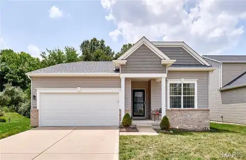 263 Thorn Brook Drive, O'fallon, MO 63366