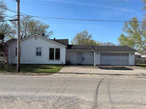 861 Pershing Boulevard, East Saint Louis, IL 62203