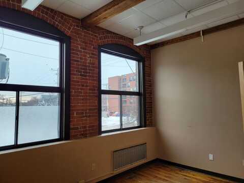 103 Roxbury Street, Keene, NH 03431