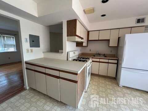 37 Judson Street, Edison, NJ 08837