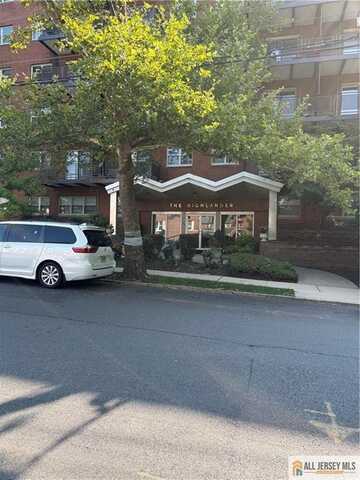 123 S Adelaide Avenue, Highland Park, NJ 08904