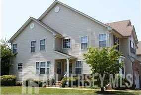 95 Amy Drive, North Brunswick, NJ 08902