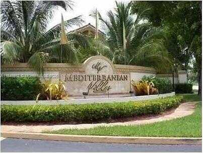6280 NW 186th St, Hialeah, FL 33015