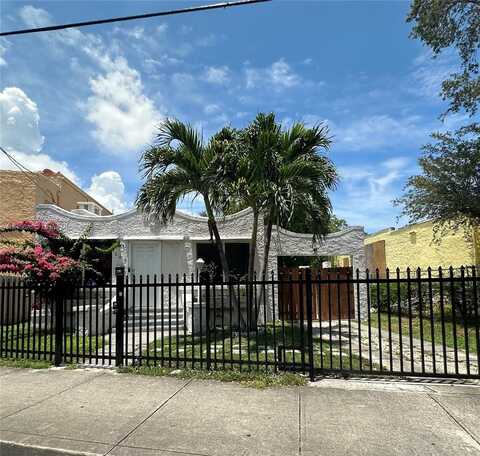 267 NW 33rd St, Miami, FL 33127