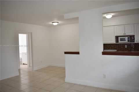 16851 NE 21st Ave, North Miami Beach, FL 33162