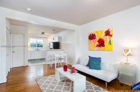833 10th St, Miami Beach, FL 33139