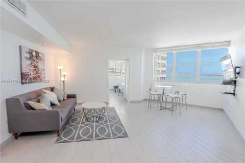 999 Brickell Bay Dr, Miami, FL 33131