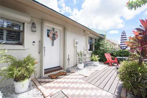 1317 Towhee St, Homestead, FL 33035