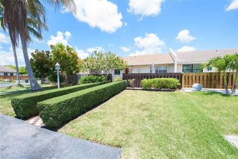 1317 Towhee St, Homestead, FL 33035