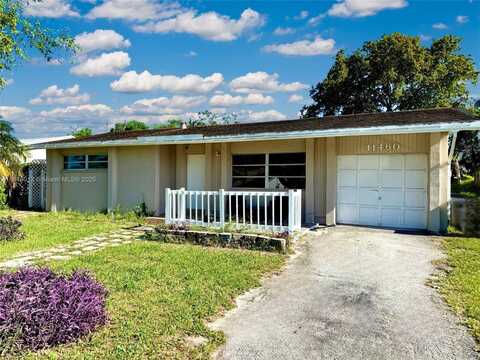 11460 NW 37th St, Sunrise, FL 33323