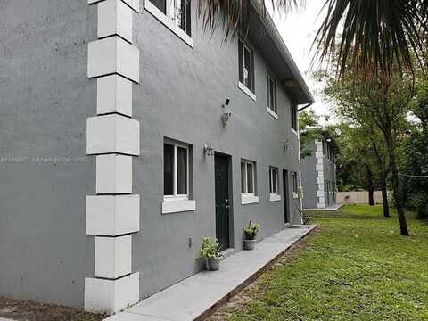 14044 NE 2nd, Miami, FL 33161