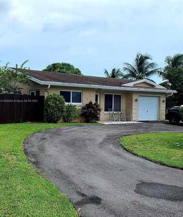 3190 NW 66th Dr, Fort Lauderdale, FL 33309
