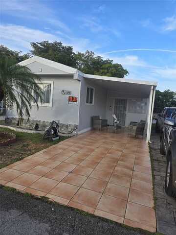 5409 NW 200 RD, Miami Gardens, FL 33055