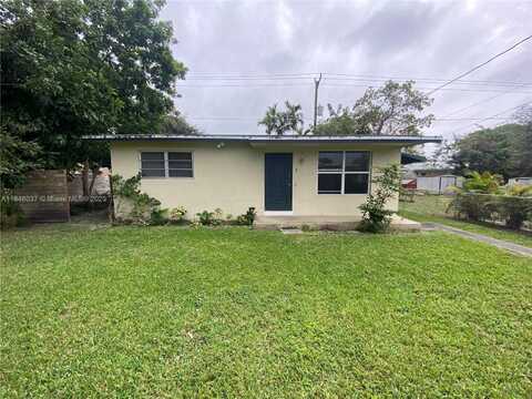 2446 Johnson St, Hollywood, FL 33020